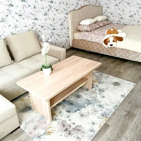 Pae 52 Apartment, Free Parking ,airport 2km アパート *